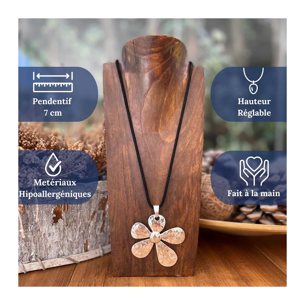 Collier avec Grand Pendentif Fleur Argenté