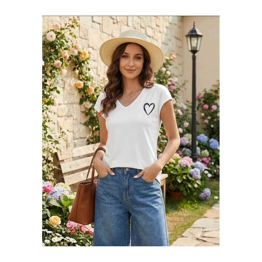 V-Neck Short Sleeve Heart Print T-Shirt — Blanc