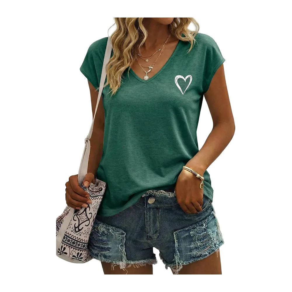 V-Neck Short Sleeve Heart Print T-Shirt — Vert