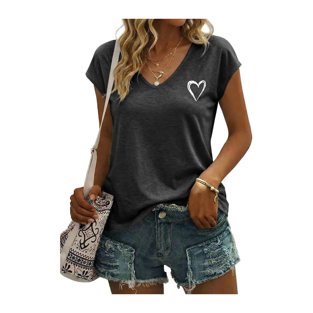 V-Neck Short Sleeve Heart Print T-Shirt — Gris