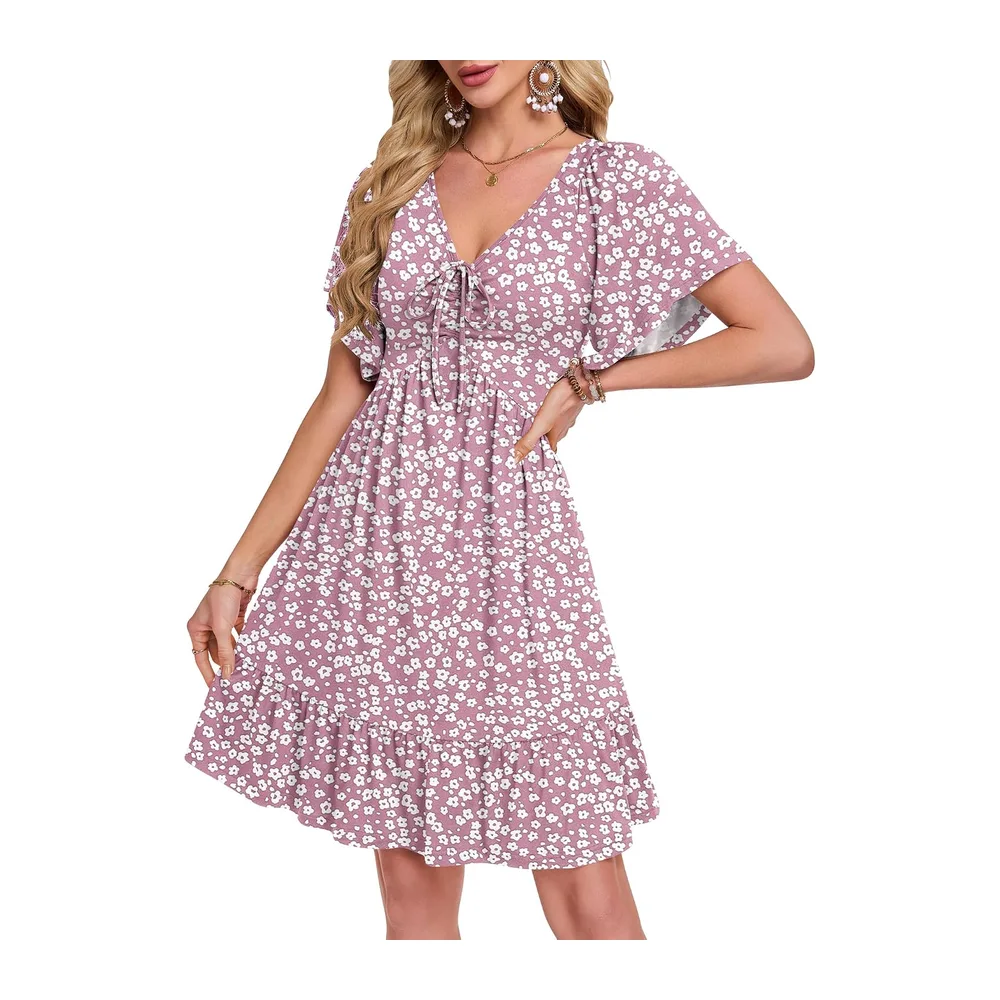 Robe Ete Chic et Élégante — Motifs Floraux Rose et Blanc